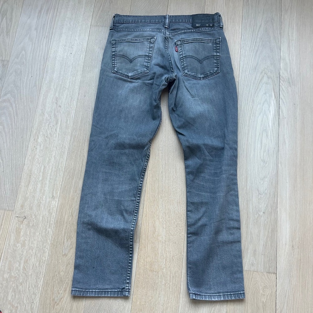 Levi's 511 Slim Fit Jeans 32x29‎ Gray Charcoal Stonewash Denim Casual Classic - Picture 4 of 13